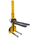 Semi electric self load stacker VANGO500