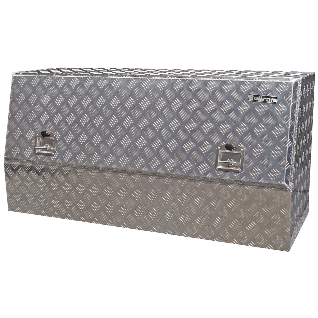 Bullram jobsite box checkerplate with door